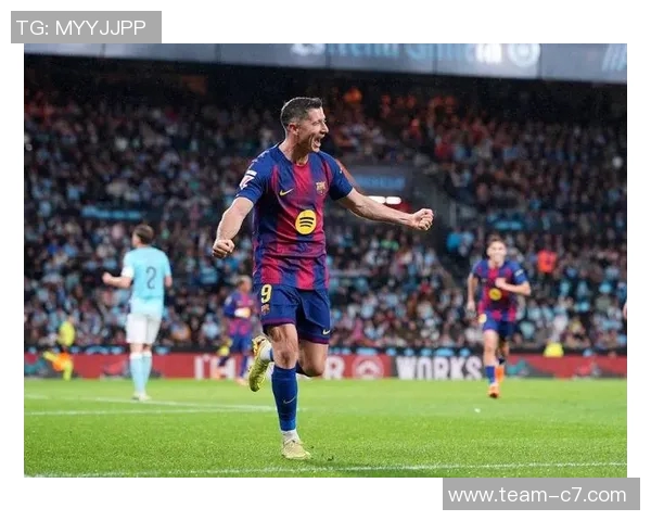 环足奖最佳男足俱乐部候选名单揭晓巴萨蓝军弗拉门戈利物浦巴黎争夺荣誉