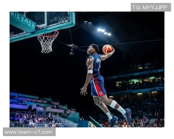 爱德华兹分享生涯巅峰快乐时光感受团队凝聚力不断增强