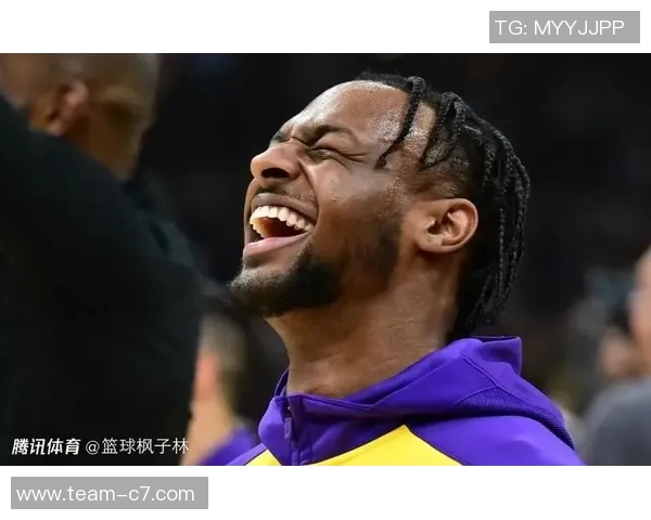 雷迪克期待全明星赛精彩表现呼吁球员们全力以赴展现最佳状态 雷迪克期待全明星赛精彩表现呼吁球员们全力以赴展现最佳状态