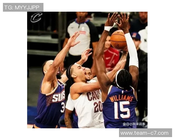 太阳背靠背对阵骑士杰伦格林伤愈复出期待再创佳绩 太阳背靠背对阵骑士杰伦格林伤愈复出期待再创佳绩