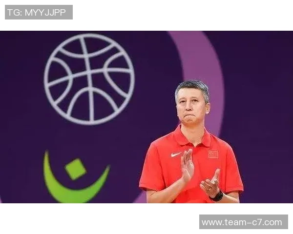 媒体人称赞篮协主动承认裁判错误是进步呼吁更多透明度与公正性